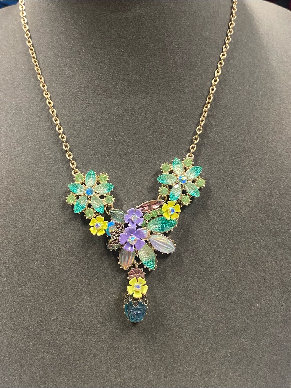 Betsey Johnson Spring Ahead Floral Necklace Retired